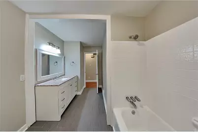 2731 Georgian Terrace, Marietta, GA 30068 - Photo 14