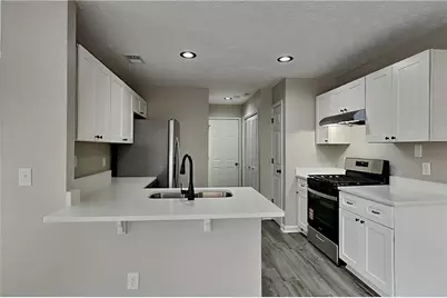 670 Chantress Court, Alpharetta, GA 30004 - Photo 4