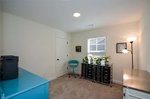 42 Pine Hill St, Newnan, GA 30263 - Photo 34