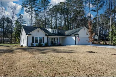 42 Pine Hill Street, Newnan, GA 30263 - Photo 2