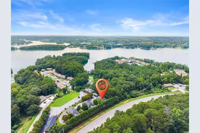 2507 Terrace View NW, Gainesville, GA 30501 - Photo 2