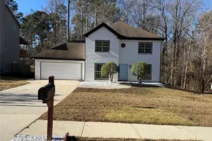 2720 Trotters Pointe Dr, Snellville, GA 30039 - Photo 2