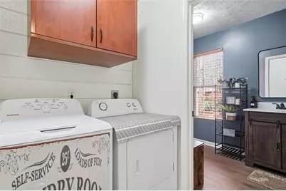 8675 Bayhill Drive, Gainesville, GA 30506 - Photo 22