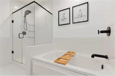 245 N Highland Avenue NE #323, Atlanta, GA 30307 - Photo 26