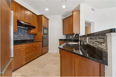 2828 Peachtree Road NE #802, Atlanta, GA 30305 - Photo 32