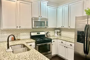 3989 Church View Ln, Suwanee, GA 30024 - Photo 10