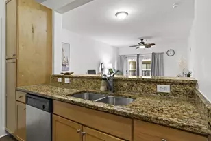 799 Hammond Dr, Sandy Springs, GA 30328 - Photo 8