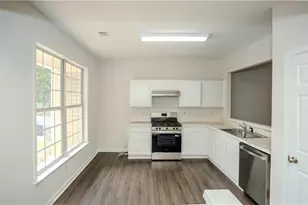 4645 Valais Ct, Alpharetta, GA 30022 - Photo 4