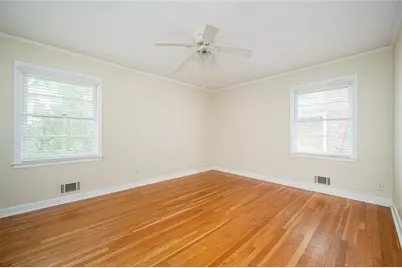 5860 Greenbrier Road NE, Atlanta, GA 30328 - Photo 10