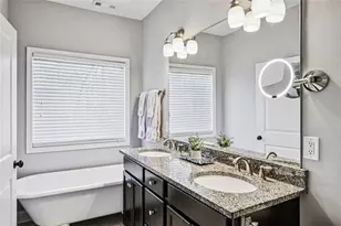 2370 Drew Valley Rd NE, Brookhaven, GA 30319 - Photo 12