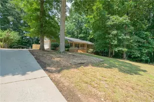 783 Rebecca St NW, Lilburn, GA 30047 - Photo 2