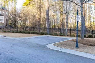 823 Canterbury Overlook, Atlanta, GA 30324 - Photo 64