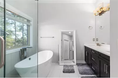 823 Canterbury Overlook, Atlanta, GA 30324 - Photo 8