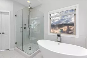 823 Canterbury Overlook, Atlanta, GA 30324 - Photo 42