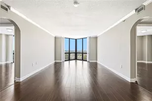 2870 S Pharr Ct NW, Atlanta, GA 30305 - Photo 2