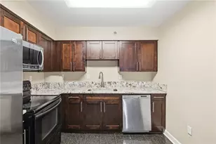 2870 S Pharr Ct NW, Atlanta, GA 30305 - Photo 6