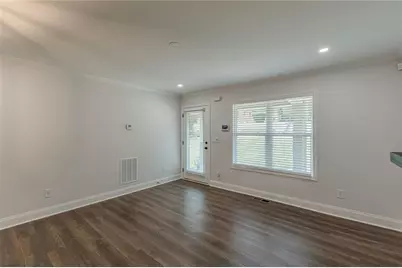 1827 SE Thomasville Drive SE, Atlanta, GA 30315 - Photo 4