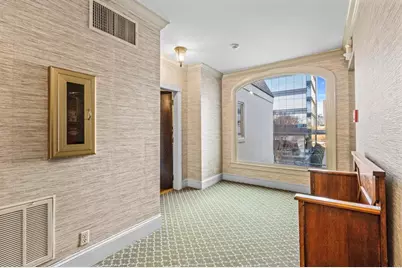 3638 Peachtree Road NE #406, Atlanta, GA 30319 - Photo 4