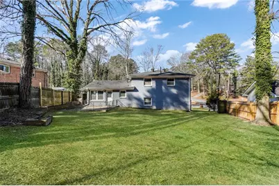 1918 Valley Ridge Drive SW, Atlanta, GA 30331 - Photo 4