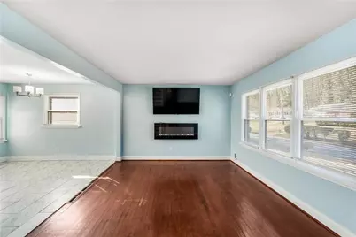 1918 Valley Ridge Drive SW, Atlanta, GA 30331 - Photo 16