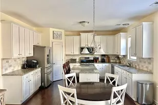 1402 Balvaird Dr, Lawrenceville, GA 30045 - Photo 28