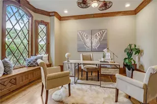 6219 Woodlake Dr, Buford, GA 30518 - Photo 6