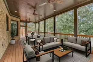 6219 Woodlake Dr, Buford, GA 30518 - Photo 34