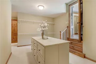 6219 Woodlake Dr, Buford, GA 30518 - Photo 18