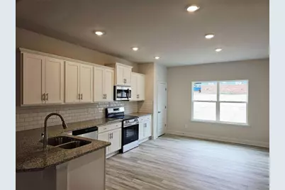 301 Angela Avenue, Bowdon, GA 30108 - Photo 4