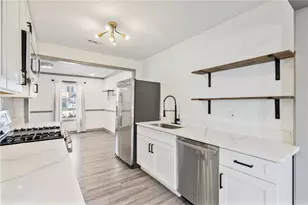 1525 Paces Ferry N Dr SE, Smyrna, GA 30080 - Photo 2