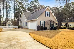 255 Westminister Village Blvd, Sharpsburg, GA 30277 - Photo 6