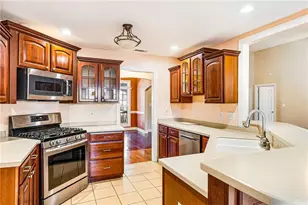 255 Westminister Village Blvd, Sharpsburg, GA 30277 - Photo 16