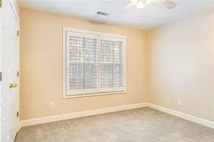 255 Westminister Village Blvd, Sharpsburg, GA 30277 - Photo 30