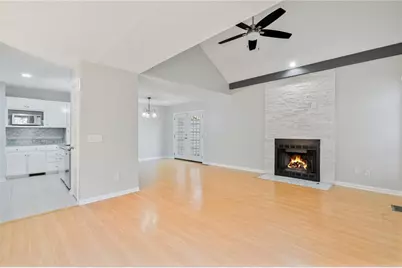 1064 Creatwood Circle SE, Smyrna, GA 30080 - Photo 12