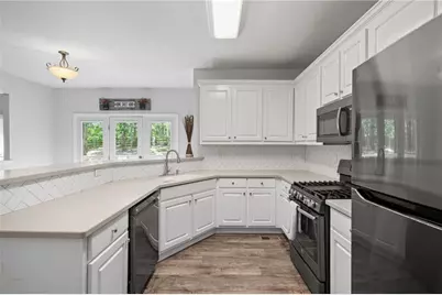 3860 Pinewood Court, Cumming, GA 30041 - Photo 8