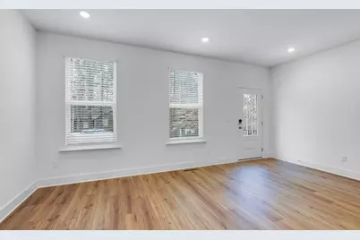 4298 Robert Alley, Doraville, GA 30360 - Photo 8