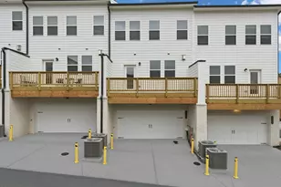 2515 Liberty Square Ct, Doraville, GA 30360 - Photo 2