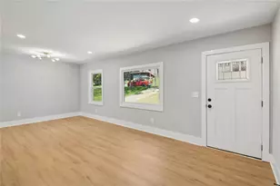 2909 Diana Dr SW, Atlanta, GA 30315 - Photo 8