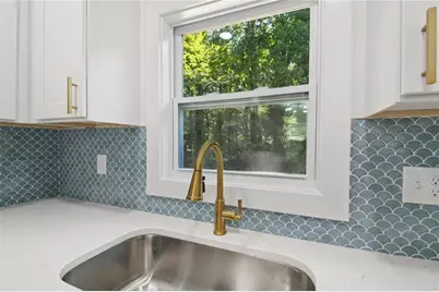 2909 Diana Drive SW, Atlanta, GA 30315 - Photo 10