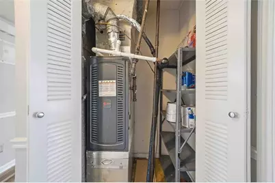 5506 Kingsport Drive, Atlanta, GA 30342 - Photo 26