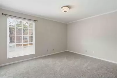 5506 Kingsport Drive, Atlanta, GA 30342 - Photo 22