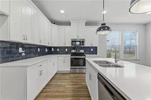 2785 Aralynn Wy, Atlanta, GA 30337 - Photo 6