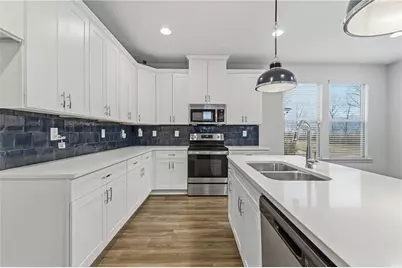 2785 Aralynn Way, Atlanta, GA 30337 - Photo 10