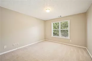1729 Pinehurst View Ct, Grayson, GA 30017 - Photo 34
