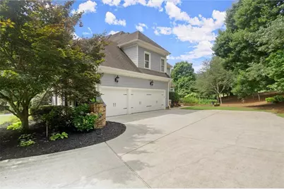 6325 Haddington Lane, Suwanee, GA 30024 - Photo 52