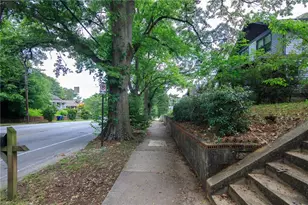 1656 Hosea L Williams Dr SE, Atlanta, GA 30317 - Photo 4