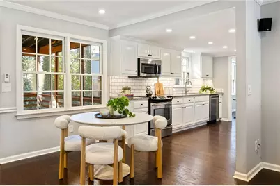 4383 Lake Breeze Drive, Stone Mountain, GA 30083 - Photo 10