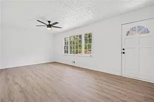 5689 Woodland Dr, Acworth, GA 30102 - Photo 6