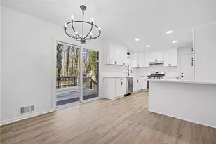 5689 Woodland Dr, Acworth, GA 30102 - Photo 10