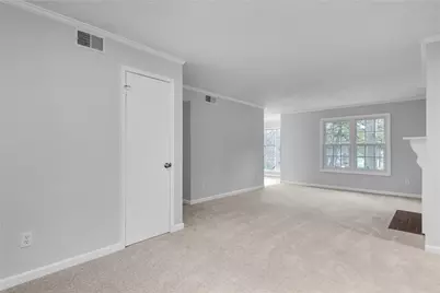 1004 Glenleaf Drive, Peachtree Corners, GA 30092 - Photo 8